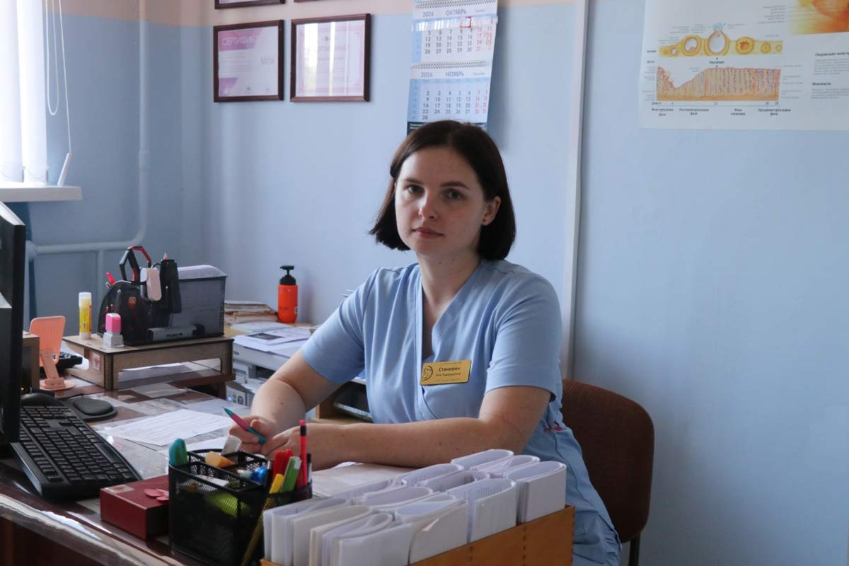 «Розовый октябрь»: месяц надежды и борьбы